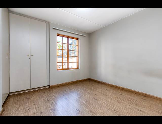 2 BEDROOM APARTMENT TO LET IN HYDE PARK